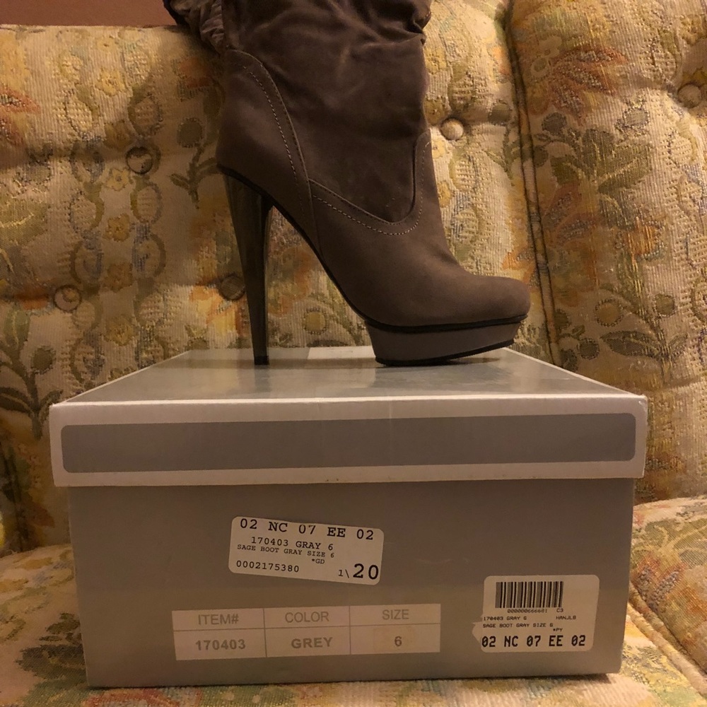 Fahrenheit Long Sage Gray Boots